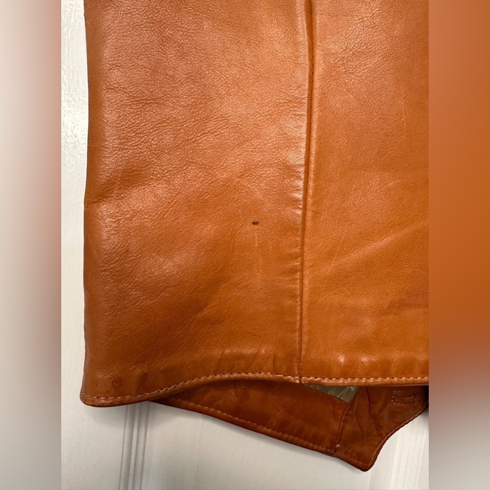 Paul Louis Inc Carmel Brown Vintage Leather Vest - Picture 8 of 9